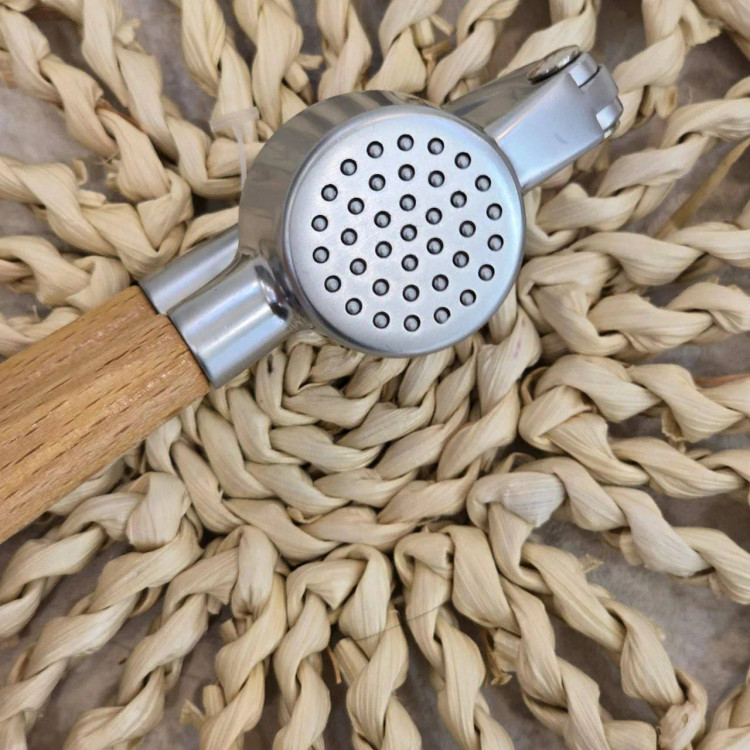 سیرلهکن (پرس سیر) شِنگیا با دسته چوبی | مدل Top Choice