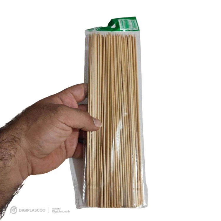 کاربرد سیخ چوبی در تزیین دسر و میوه آرایی