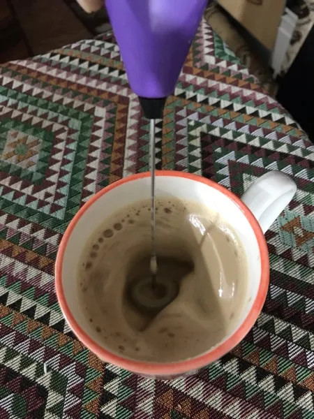 همزن شیر مدل کفساز