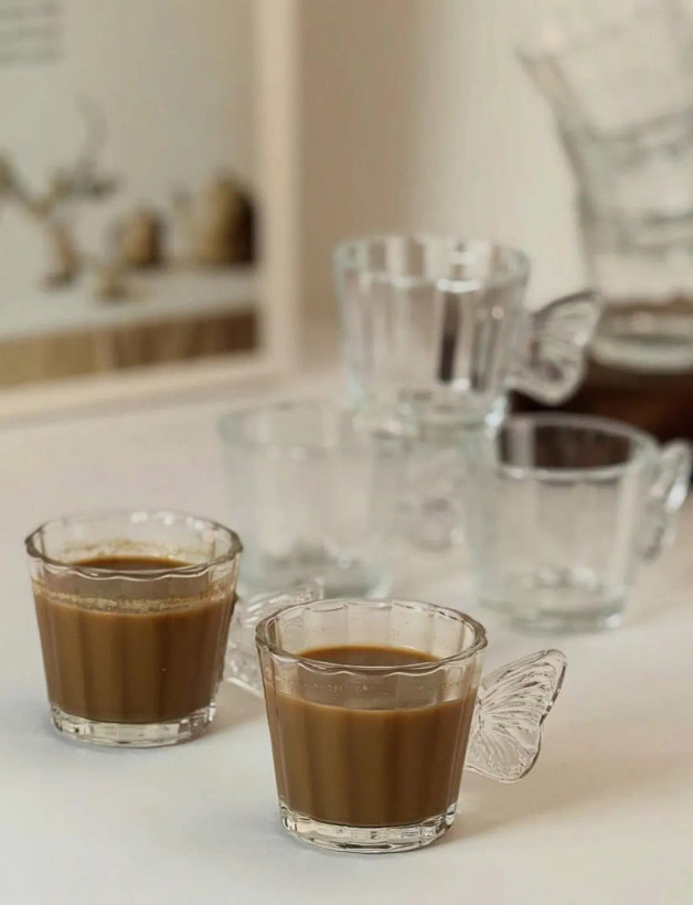 فنجان قهوهخوری طرح پروانهای (دستهدار بسته ۶ عددی)