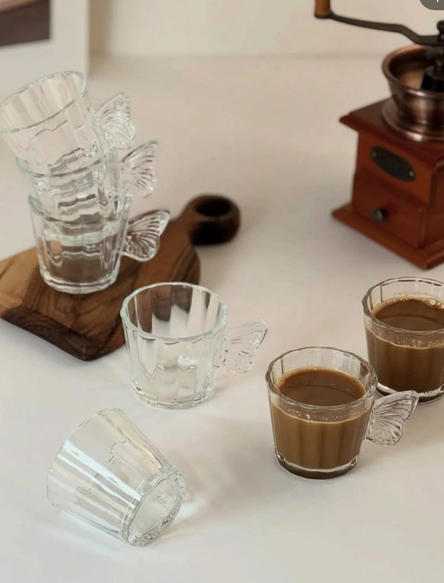 فنجان قهوهخوری طرح پروانهای (دستهدار بسته ۶ عددی)